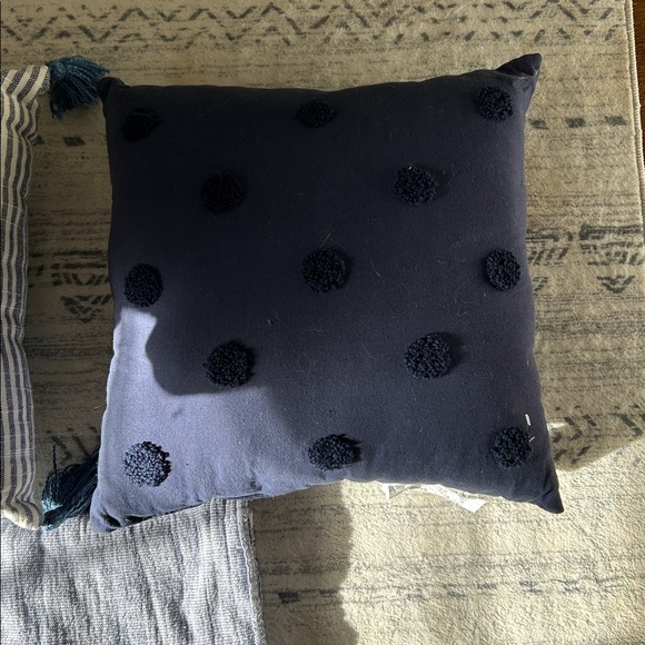 Target Blue and White Accent Pillows - Picture 3 of 6